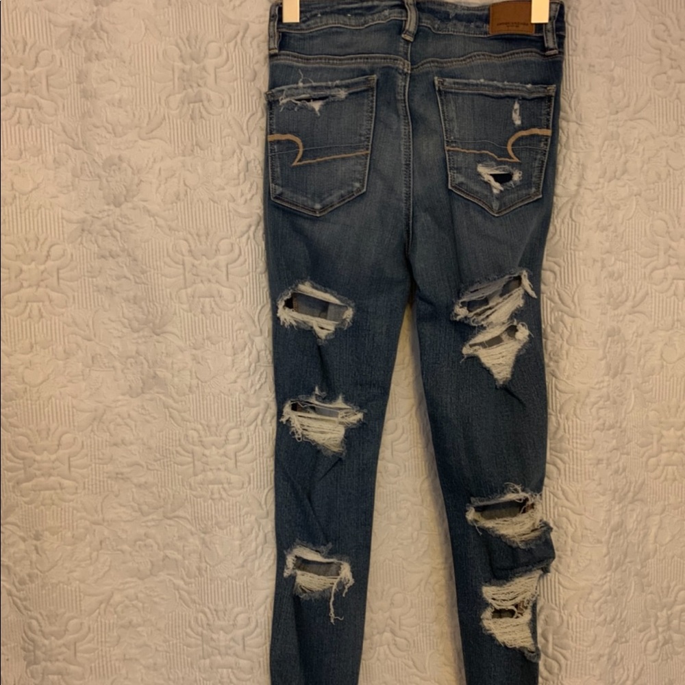 American Eagle Distressed Jeans